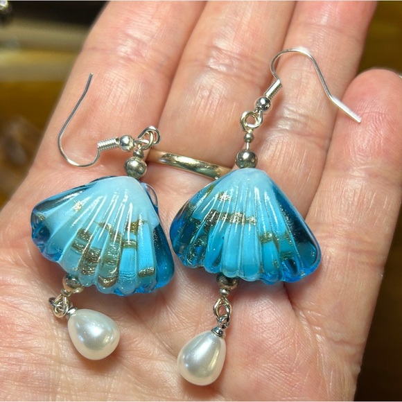 3/$25 Blue and Silver Shell Earrings - Picture 2 of 4